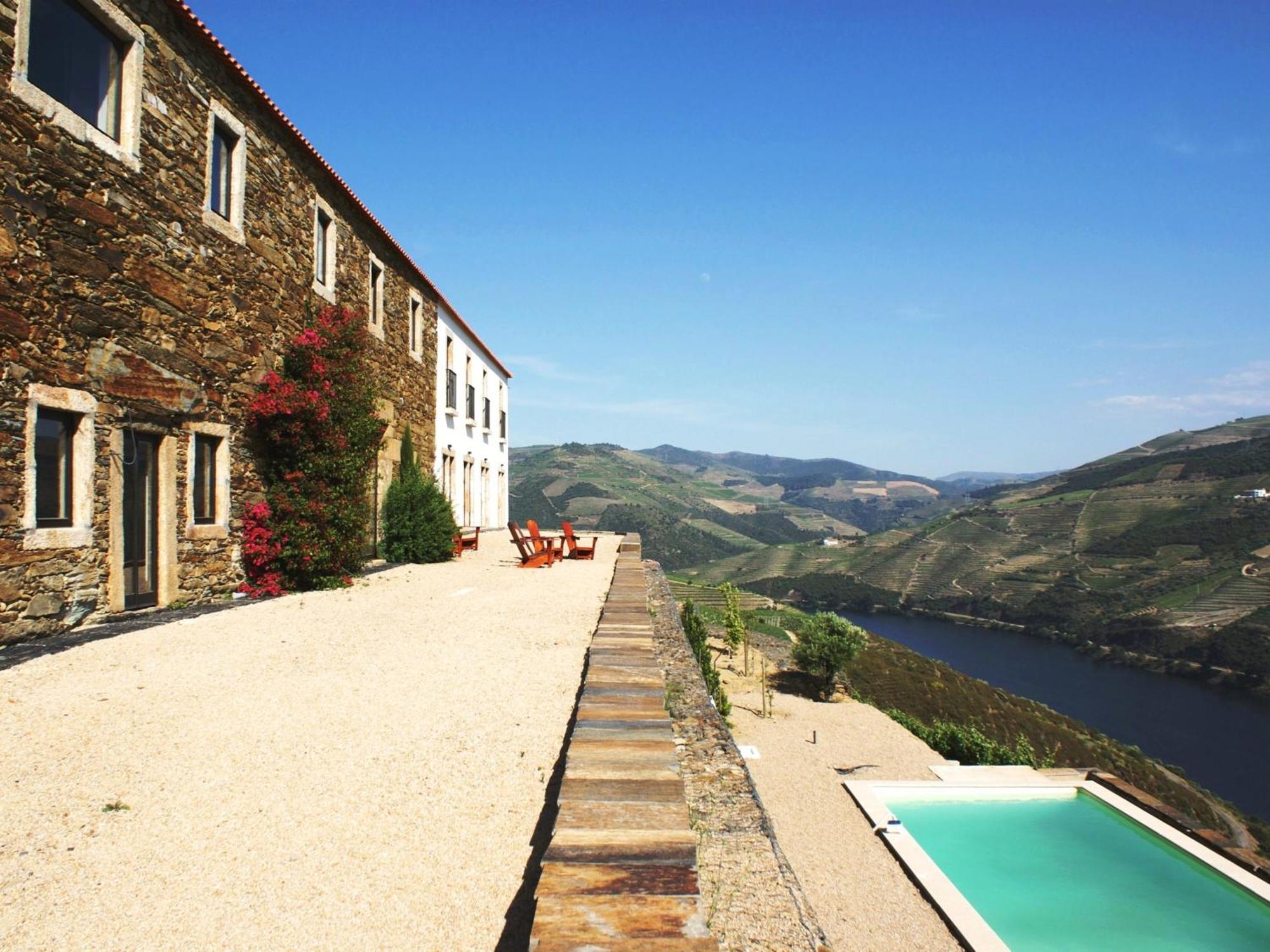 Quinta Da Veiga Bed & Breakfast Covas do Douro Exterior photo