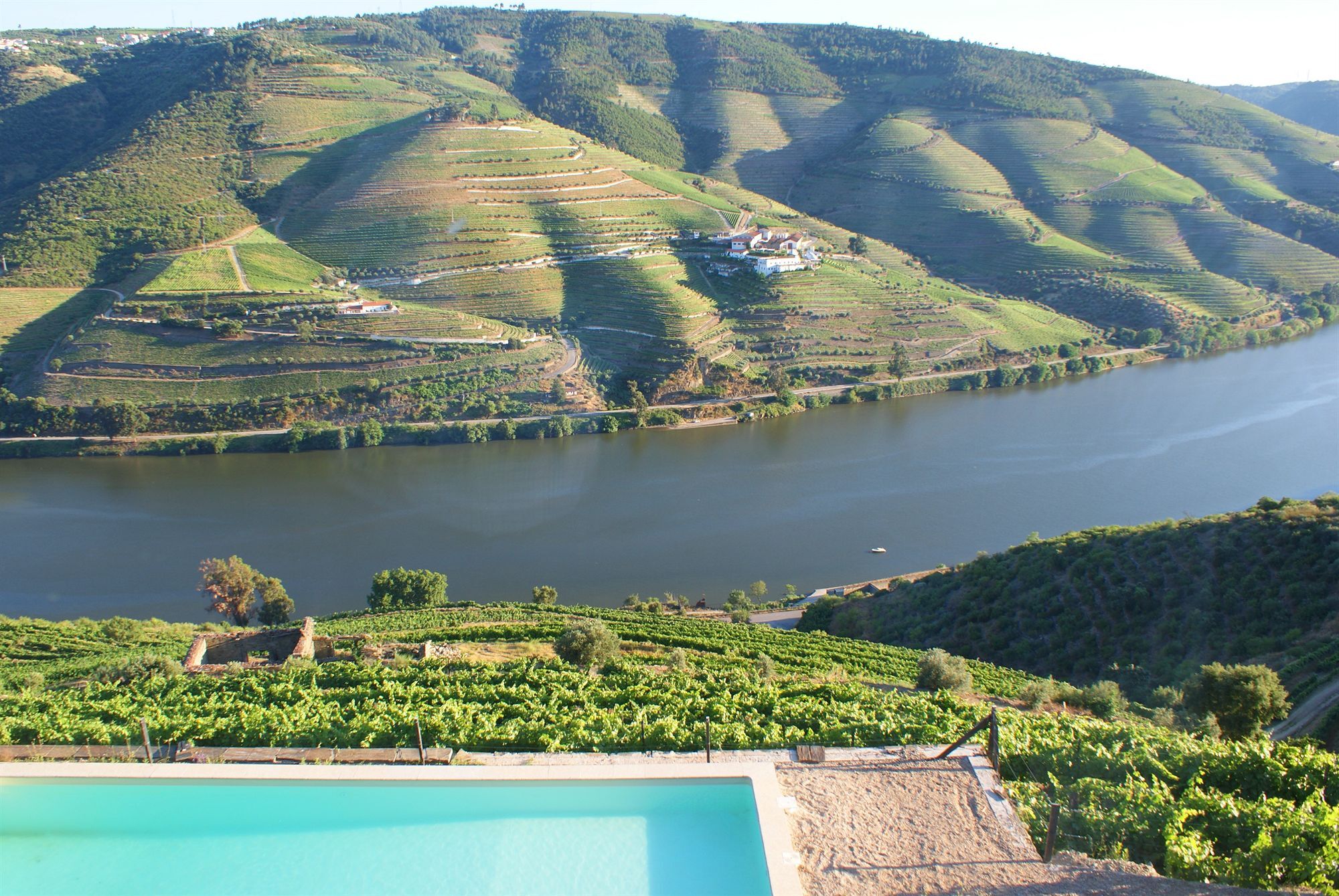 Quinta Da Veiga Bed & Breakfast Covas do Douro Exterior photo